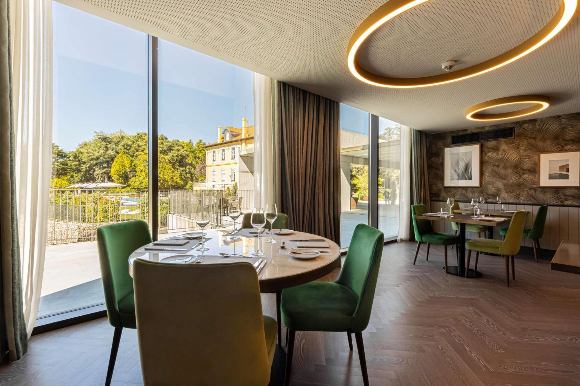 Boeira Garden Hotel Porto Gaia, Curio Collection By Hilton Vila Nova de Gaia Esterno foto Restaurant