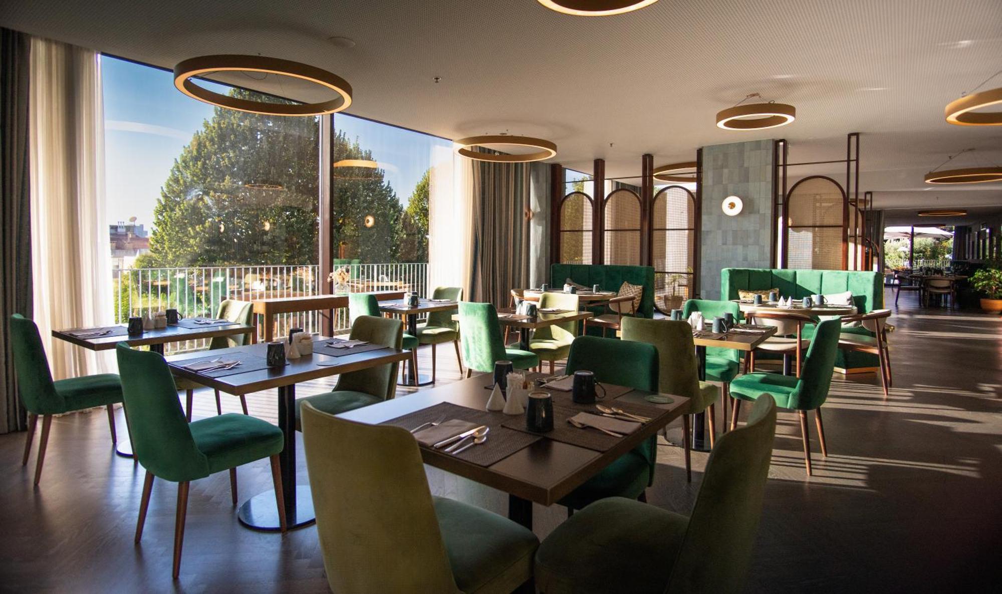 Boeira Garden Hotel Porto Gaia, Curio Collection By Hilton Vila Nova de Gaia Esterno foto The restaurant