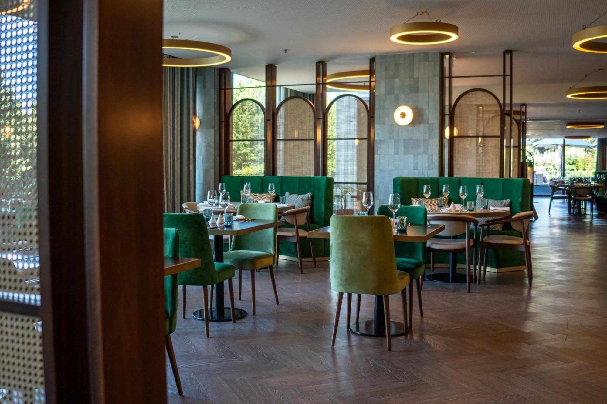 Boeira Garden Hotel Porto Gaia, Curio Collection By Hilton Vila Nova de Gaia Esterno foto Restaurant