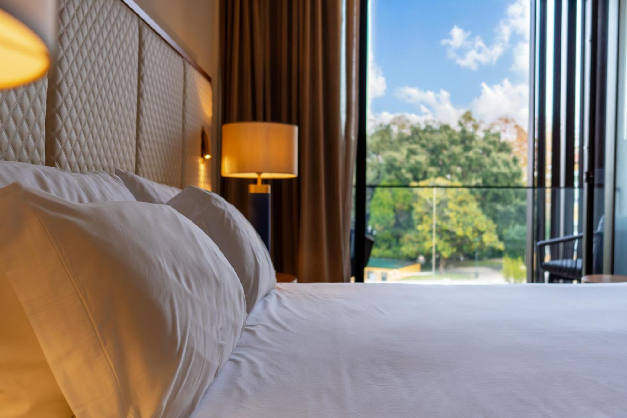 Boeira Garden Hotel Porto Gaia, Curio Collection By Hilton Vila Nova de Gaia Esterno foto